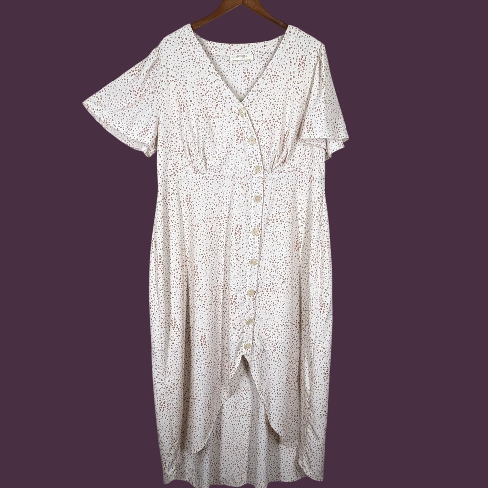 A Beautiful Soul Womens Dress Size A (1X) Cream Button Front Hi-Low Cottagecore